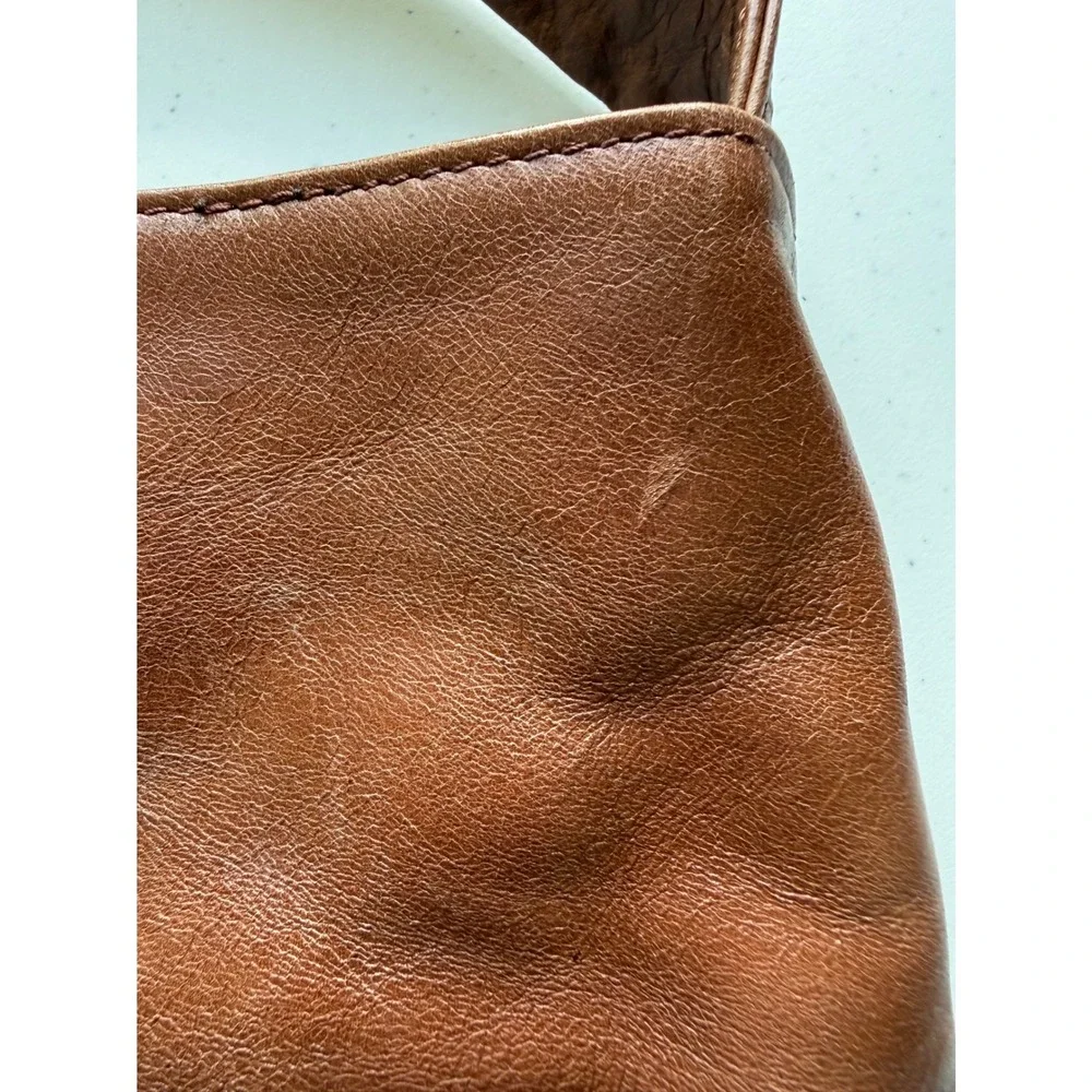Hobo International Cognac Leather Shoulder Purse Green Paisley Lining Vintage
